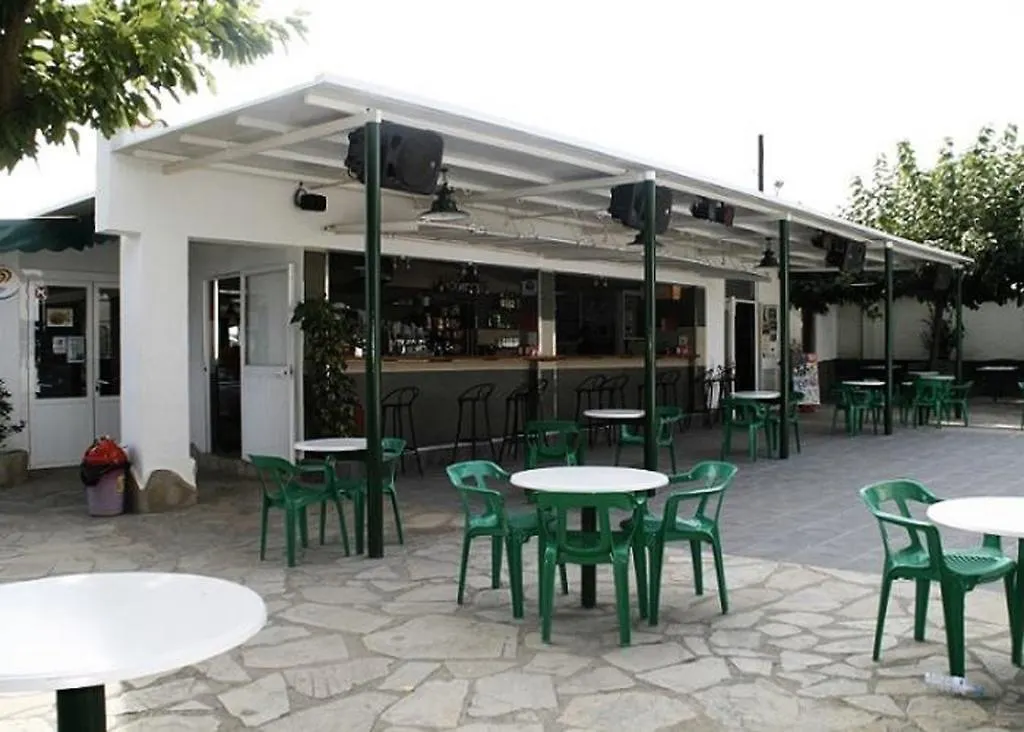 **  Camping Playa y Fiesta Miami Platja  España