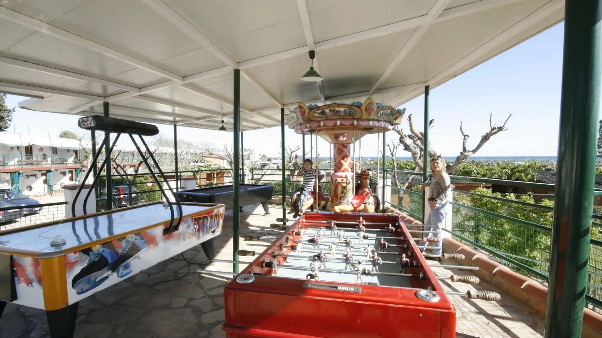Camping Playa Y Fiesta Miami Playa